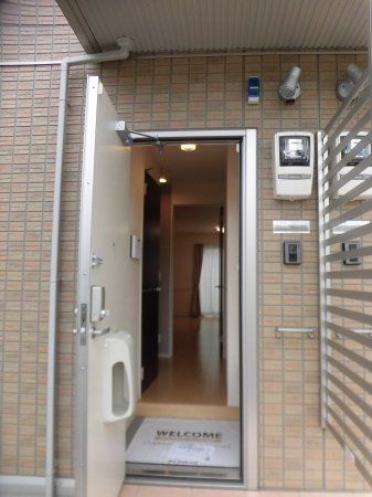 玄関　エントランス