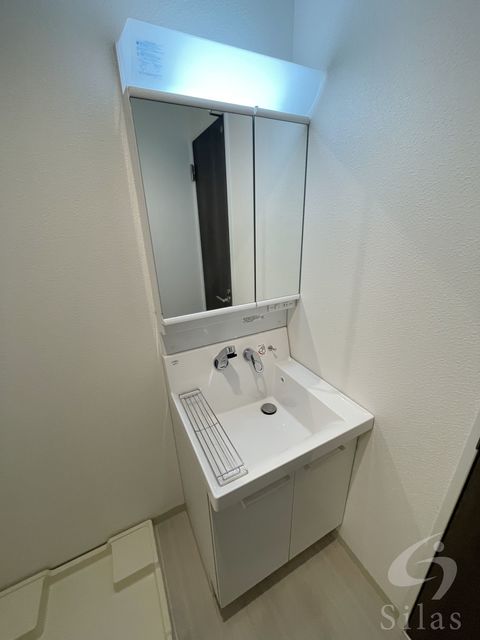 洗面設備　同仕様