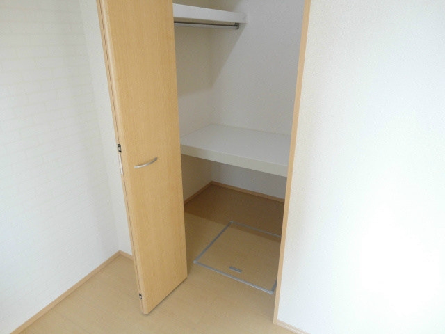 収納　大きなW-CL