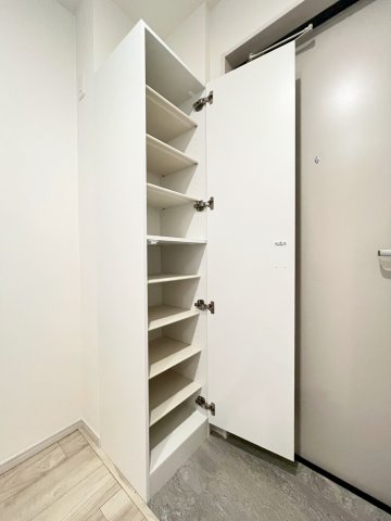 収納　同施工会社参考写真