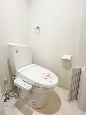 トイレ　同施工会社参考写真