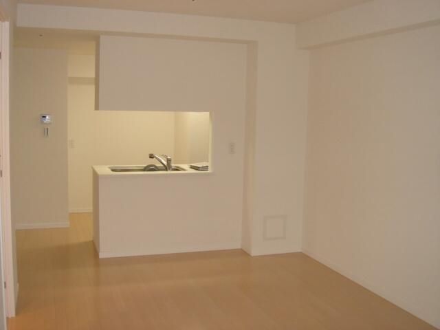 居室・リビング　別タイプ部屋　参考写真です