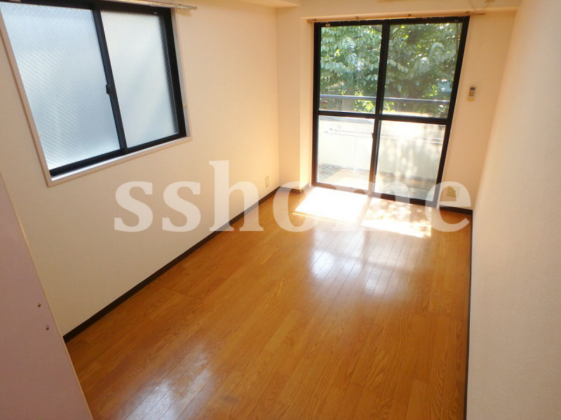 居室・リビング　キレイなお部屋です☆