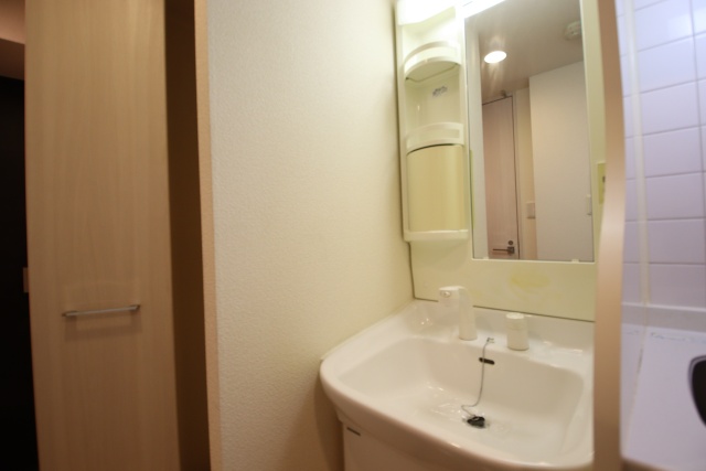 洗面設備　※別室の参考写真の為、現況優先です。