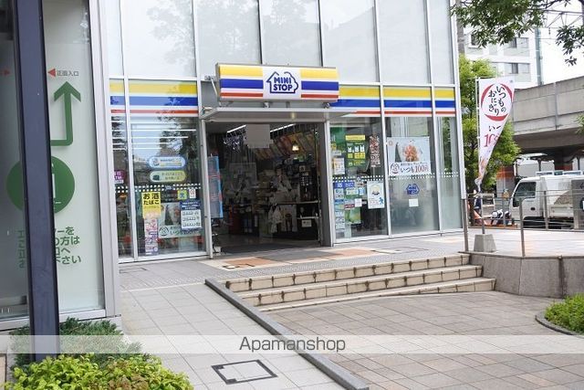 コンビニ　ミニストップ（コンビニ）まで620m