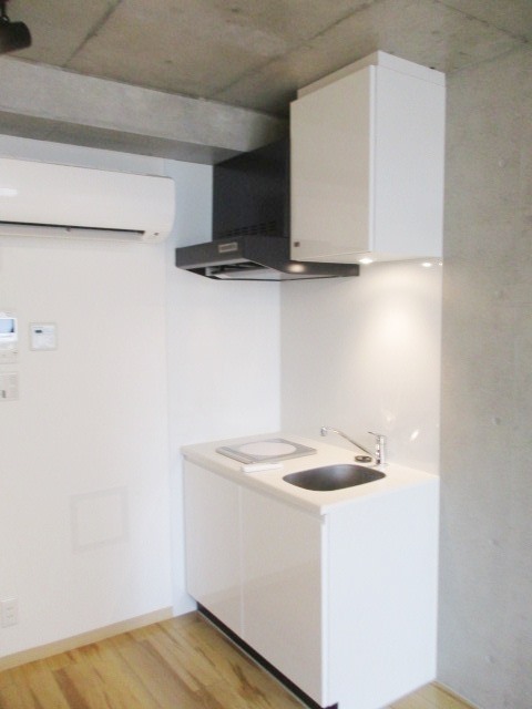 キッチン　同仕様参考写真