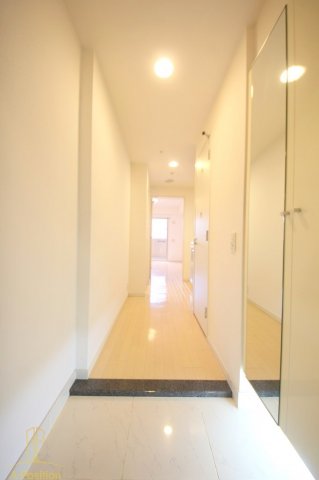 玄関　クラウンハイム北心斎橋フラワーコート