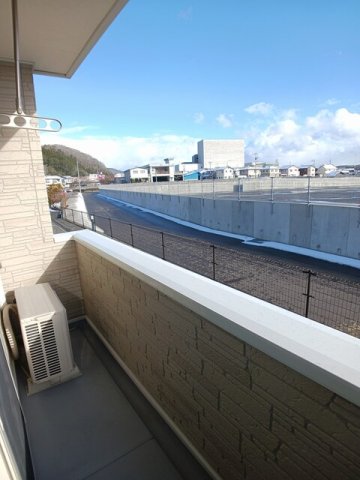 バルコニー　バルコニーがあります