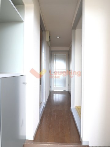 玄関　明るい玄関です