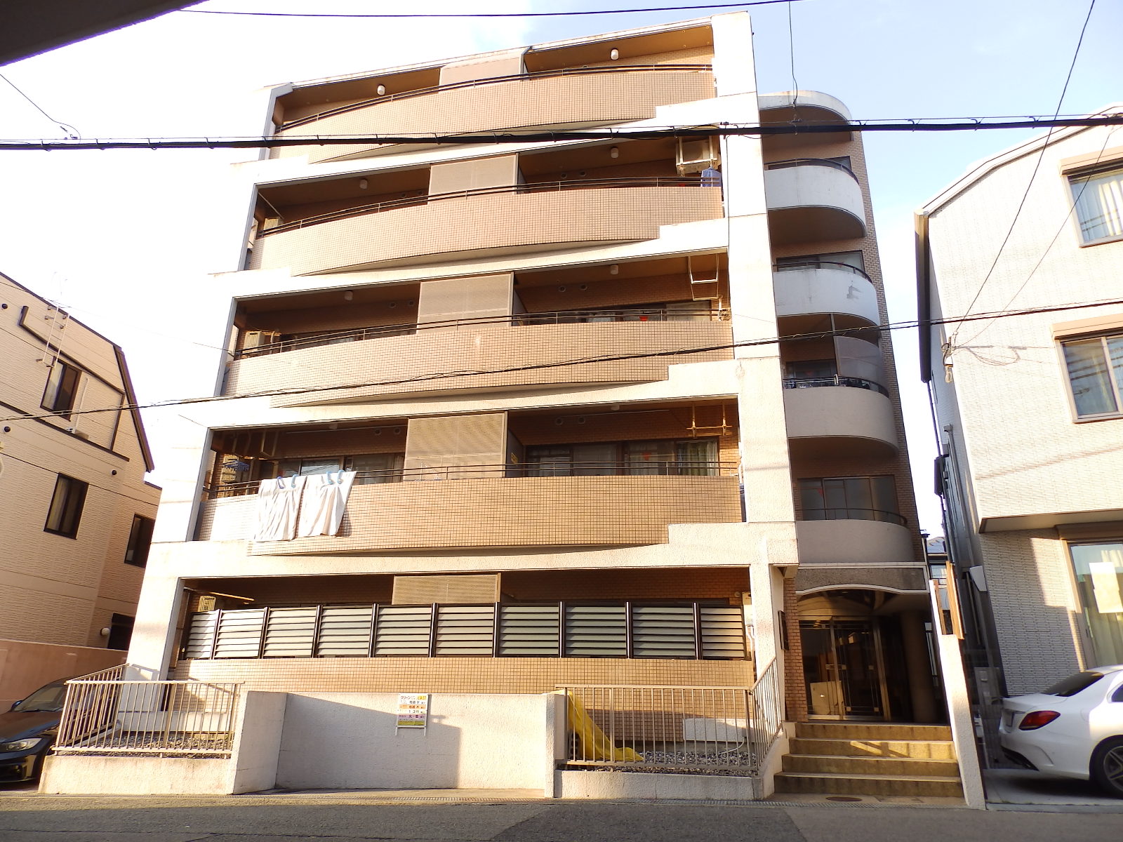 建物外観　高級感あります