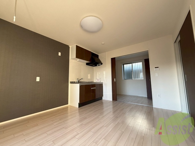 居室・リビング　リビングは８．６帖のＬＤＫです。広々していますね。