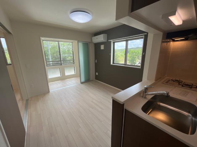 居室・リビング　リビング