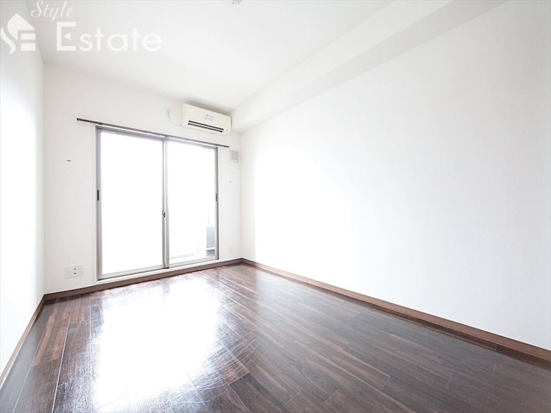 居室・リビング　内装