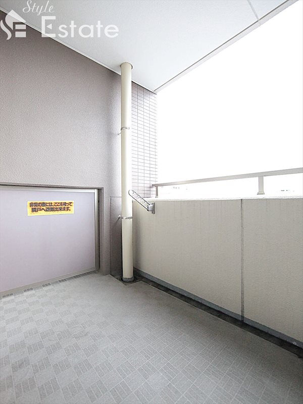 バルコニー　バルコニー