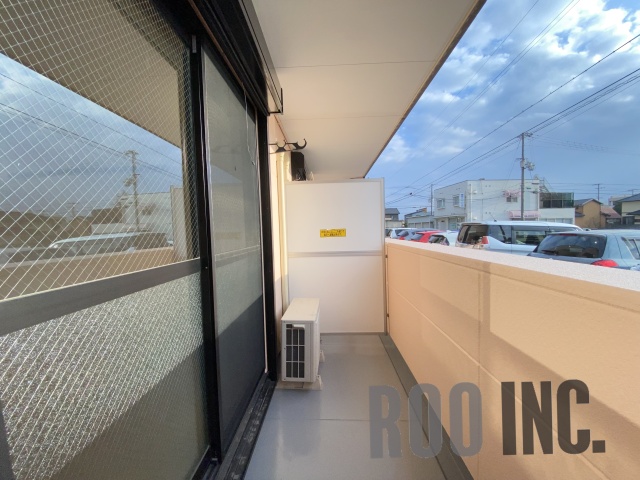 バルコニー　写真は反転のお部屋です