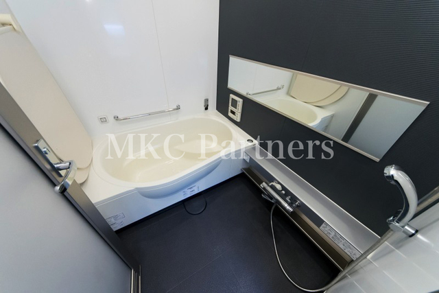 バス・シャワールーム　４０５