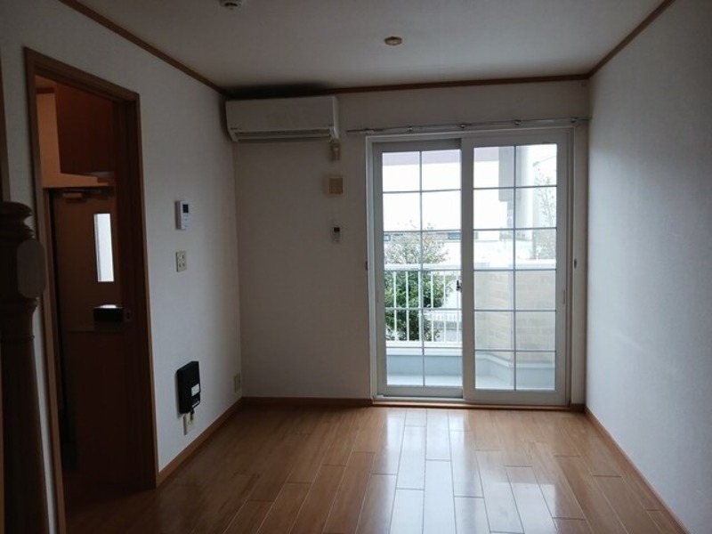 居室・リビング　図面と現状に相違がある場合には現状を優先