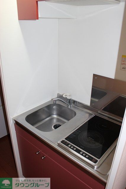 キッチン　２口のラジエントヒーター