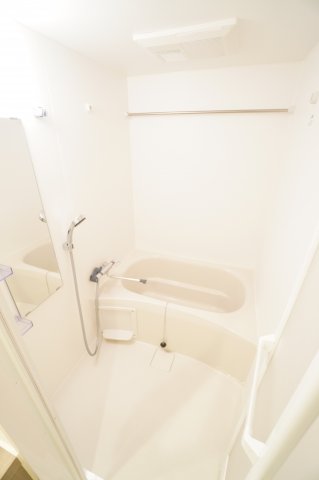 バス・シャワールーム　※同物件・同タイプの写真です。