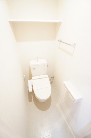 トイレ　※同物件・同タイプの写真です。