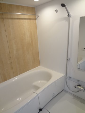 バス・シャワールーム　ゆったり過ごせるお風呂です