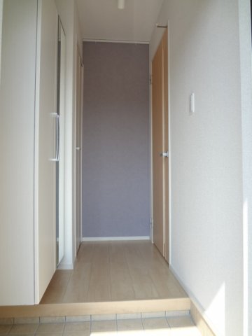 玄関　落ち着いた玄関です