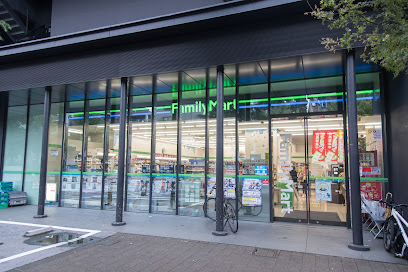 コンビニ　ファミリーマート 早稲田大学中野プラザ店（コンビニ）まで223m