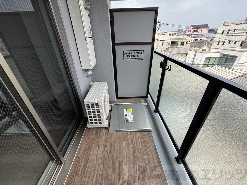 バルコニー　バルコニー