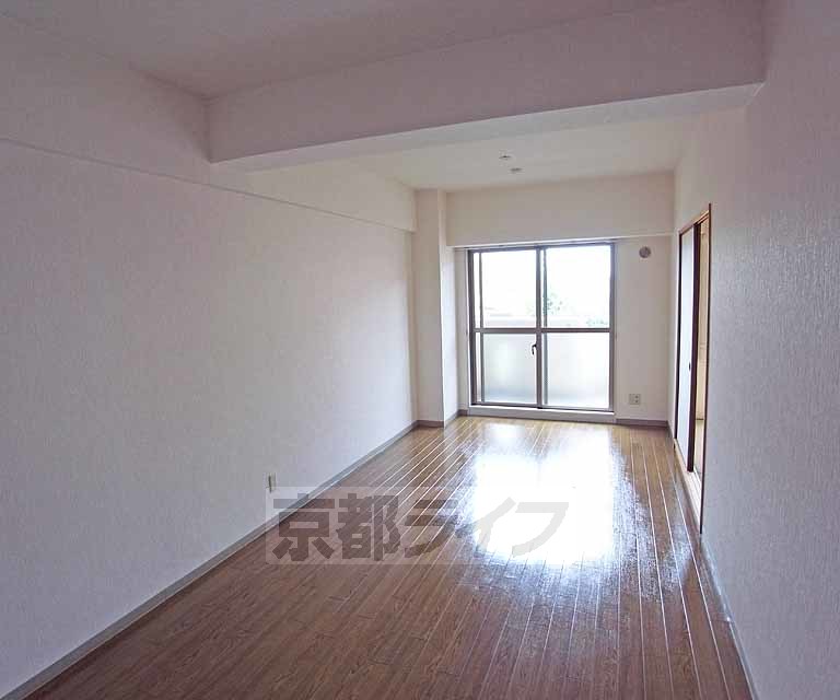 居室・リビング　使いやすいリビングですね。