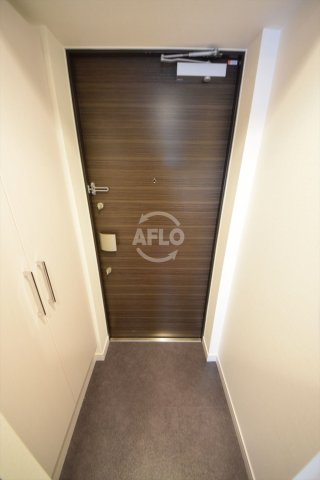 玄関　ララプレイス玉造オーブ　玄関