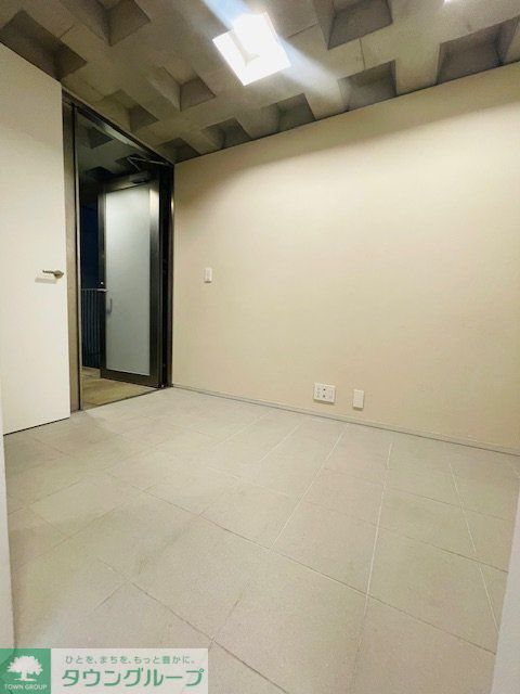 玄関　★タウンハウジング目黒店取り扱い物件★