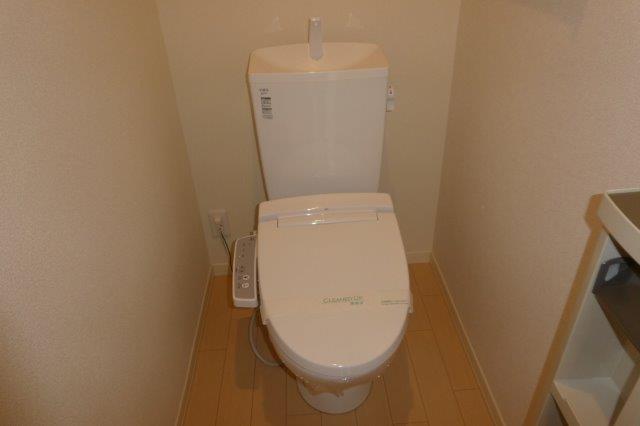 トイレ　ウォシュレット