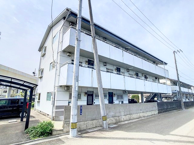 建物外観　2024年4月撮影