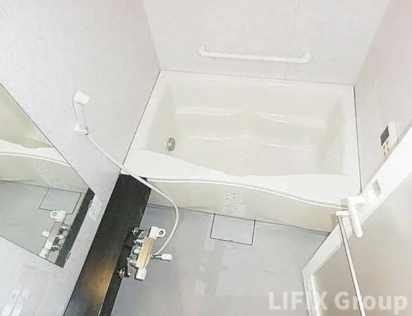 バス・シャワールーム　風呂