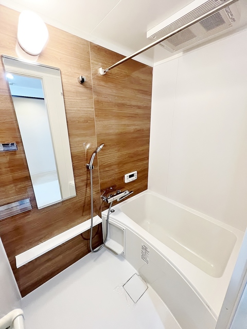 バス・シャワールーム