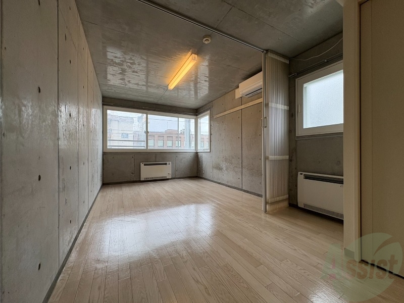 居室・リビング　広くてキレイなお部屋が広がっていて、充実した生活が送れそう。