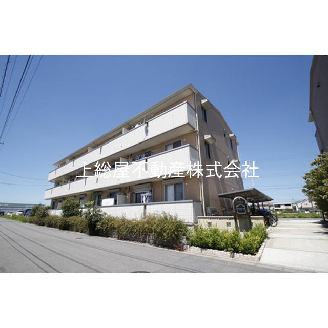 建物外観　～研究学園駅まで歩いて１１分～