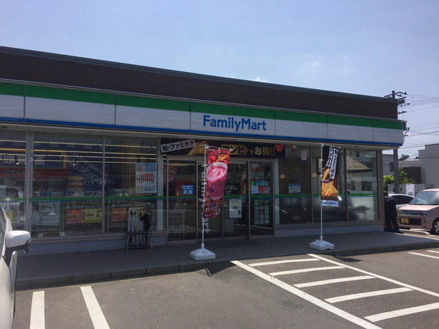 コンビニ　ファミリーマート福井大宮二丁目店（コンビニ）まで518m