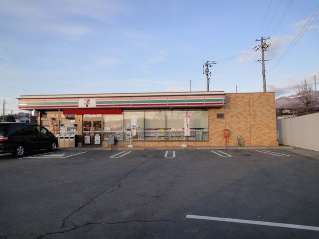 コンビニ　セブンイレブン東部加沢店（コンビニ）まで1300m