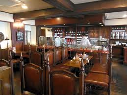 飲食店　青山壹番館渋谷店（飲食店）まで372m