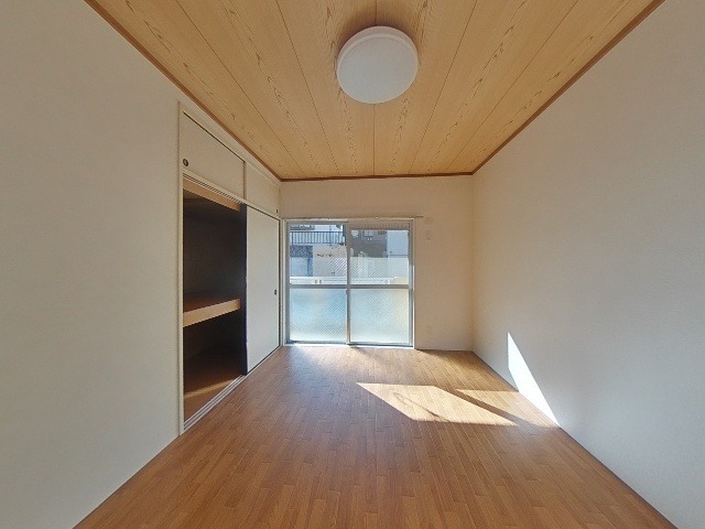 居室・リビング　別部屋参考写真
