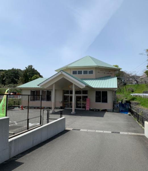 幼稚園・保育園　認定こども園本郷幼稚園（幼稚園・保育園）まで849m