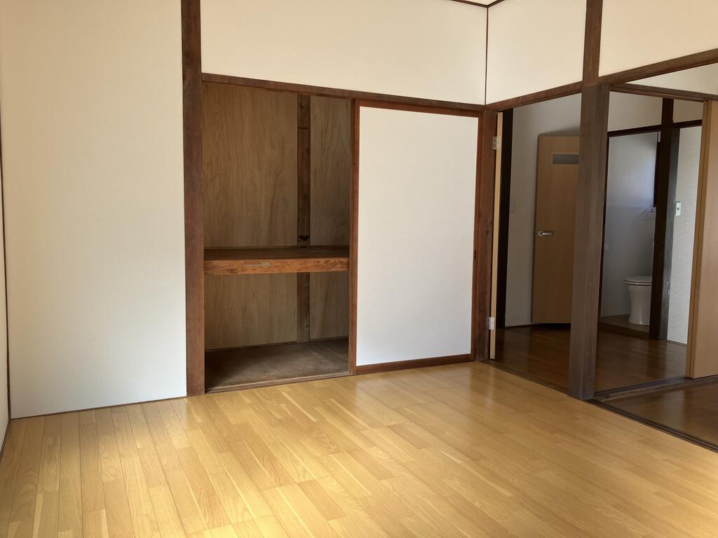 その他部屋・スペース　洋室（約6.0帖・南西側）