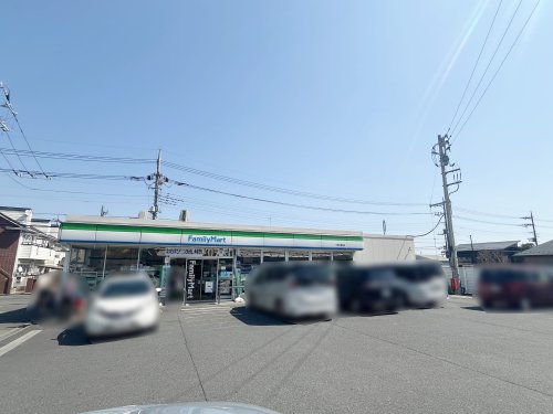 コンビニ　ファミリーマート 日野万願寺店（コンビニ）まで373m