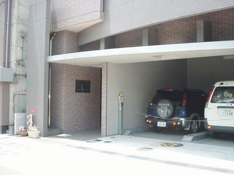 駐車場　駐車場も完備しております！