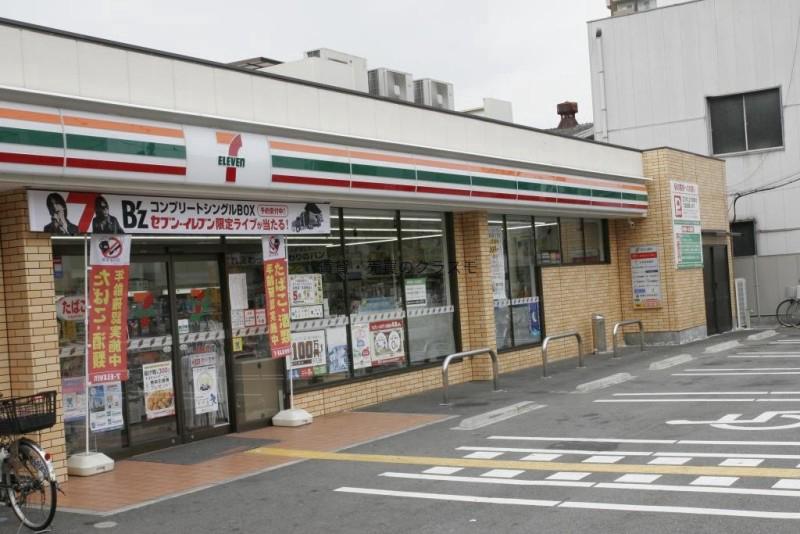 コンビニ　セブン-イレブン 大阪三軒家東４丁目店（コンビニ）まで35m