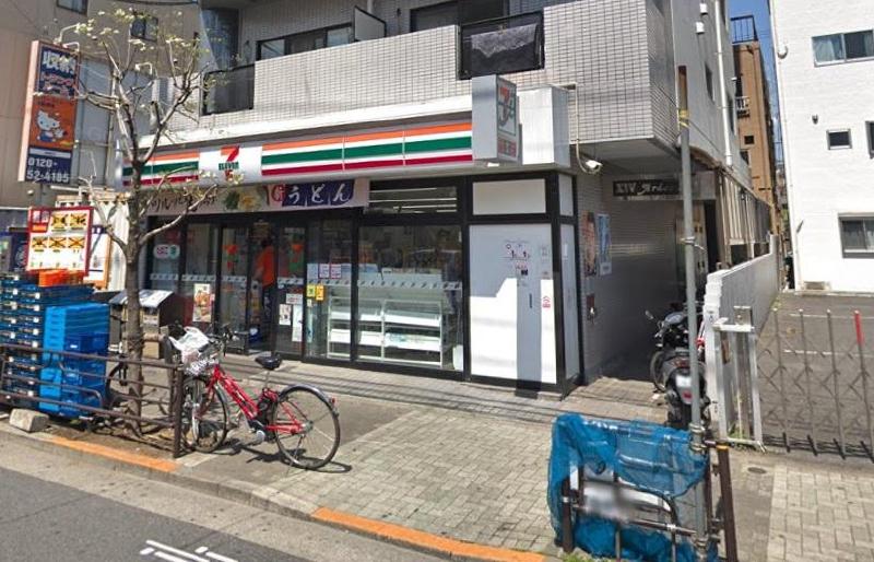 コンビニ　コンビニ（コンビニ）まで170m