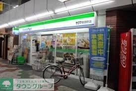 コンビニ　ファミリーマートサクマ葛西駅店（コンビニ）まで210m