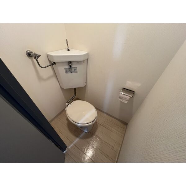 アヴニールのトイレ写真