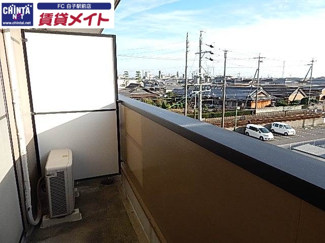 バルコニー　同物件別部屋の写真